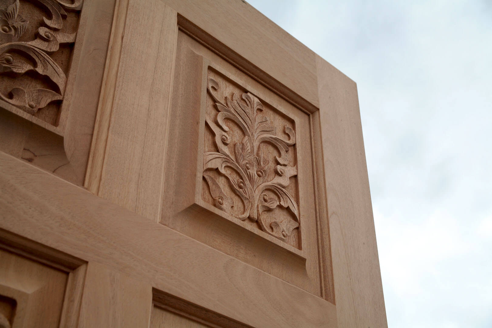 Artistic wooden sculpture